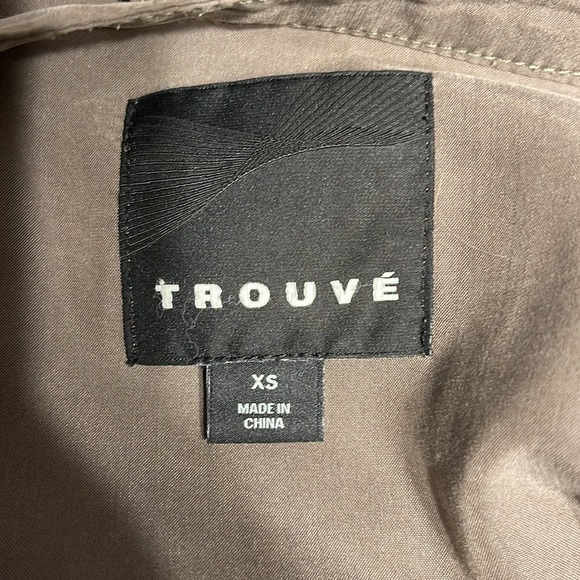 Trouvé Snap-Button Down Top - Picture 7 of 9